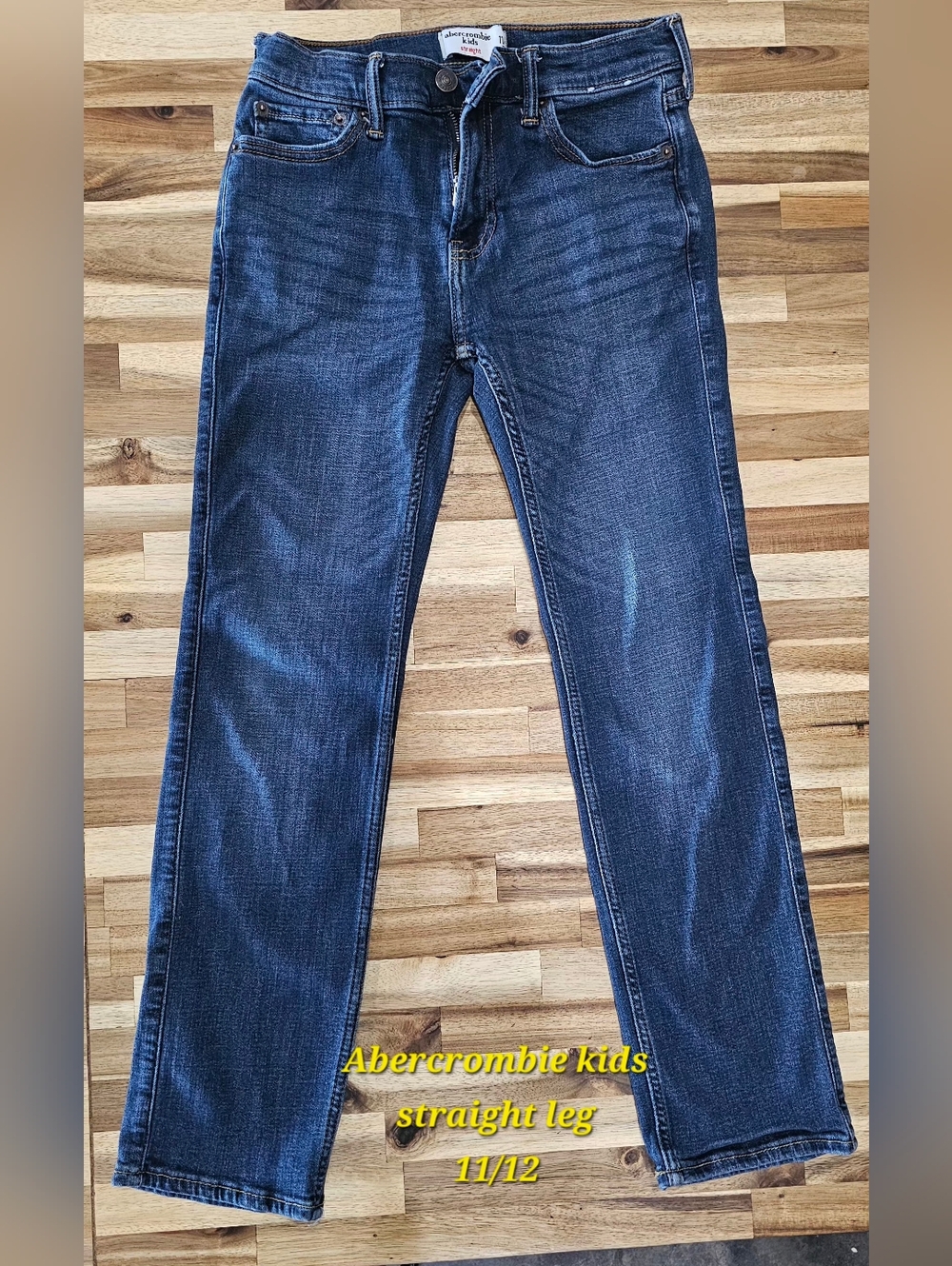 Abercrombie Kids Straight-Leg Jeans in Dark Indigo Wash